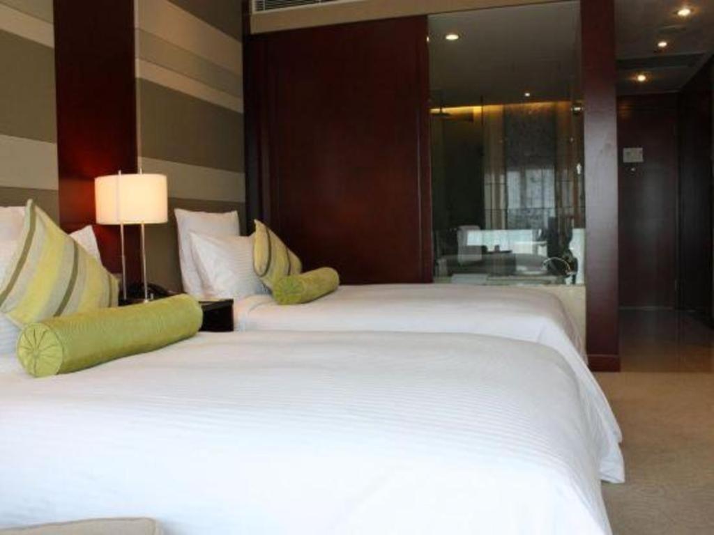 The Qube Shanghai Nanqiao Екстериор снимка